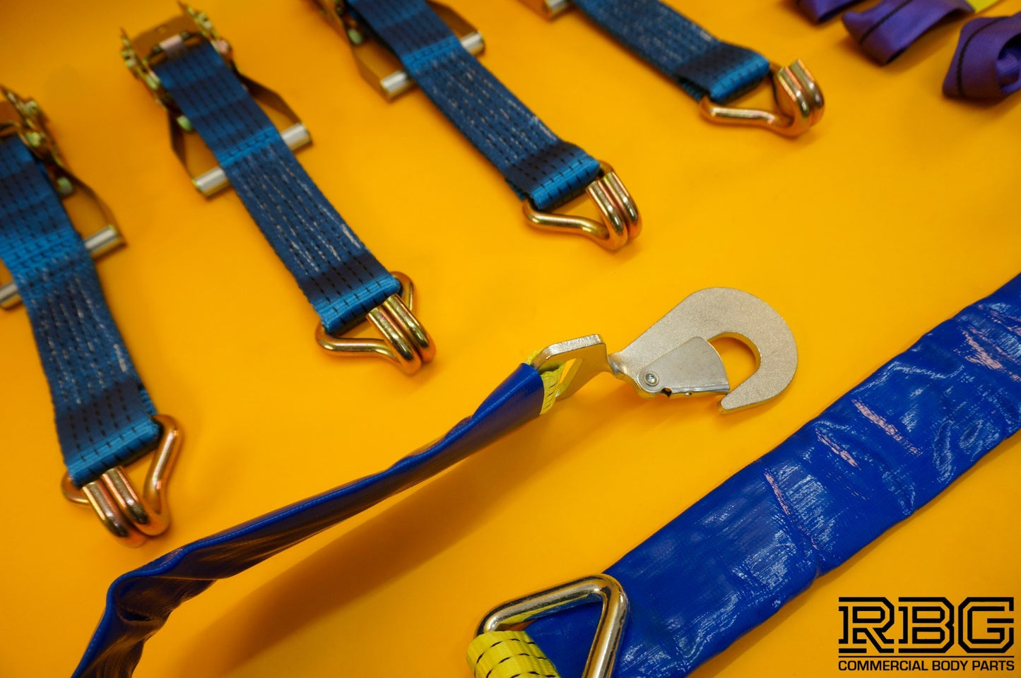 Winching Assistance Strap 1.5m x 50mm + 4x Recovery Ratchet Strap 4m x 50mm 5Ton