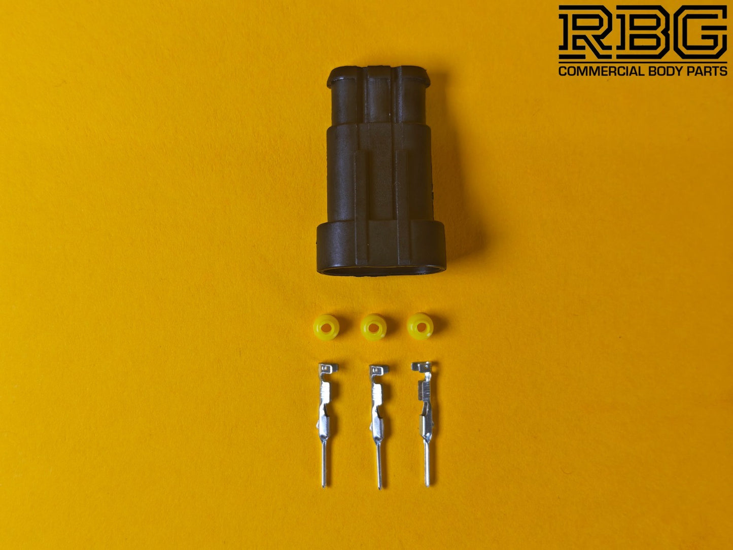 SuperSeal Plug Assembly 3 Way Female AMP Electrical Wiring Waterproof IP67 TE