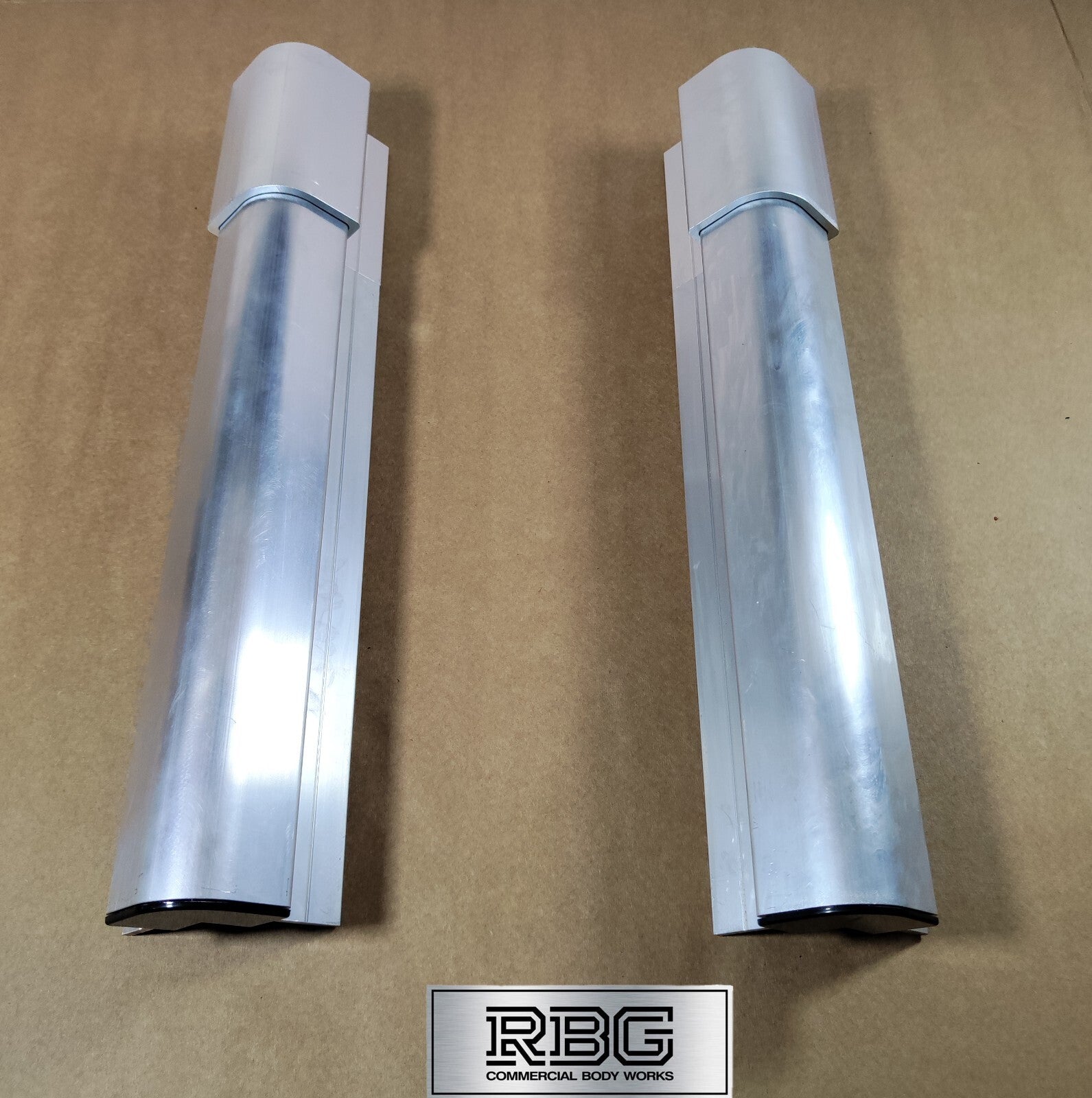 Aluminium Corner Pillar Extrusion 400mm & Socket Dropside Truck Trailer Tailgate