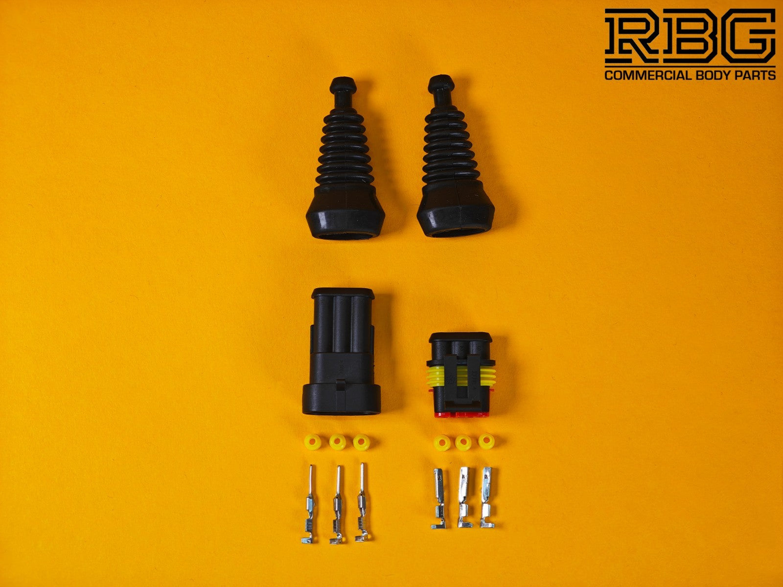 SuperSeal Plug Kit Pair Female/Male 3 Way With Protective Boots AMP Wiring IP67