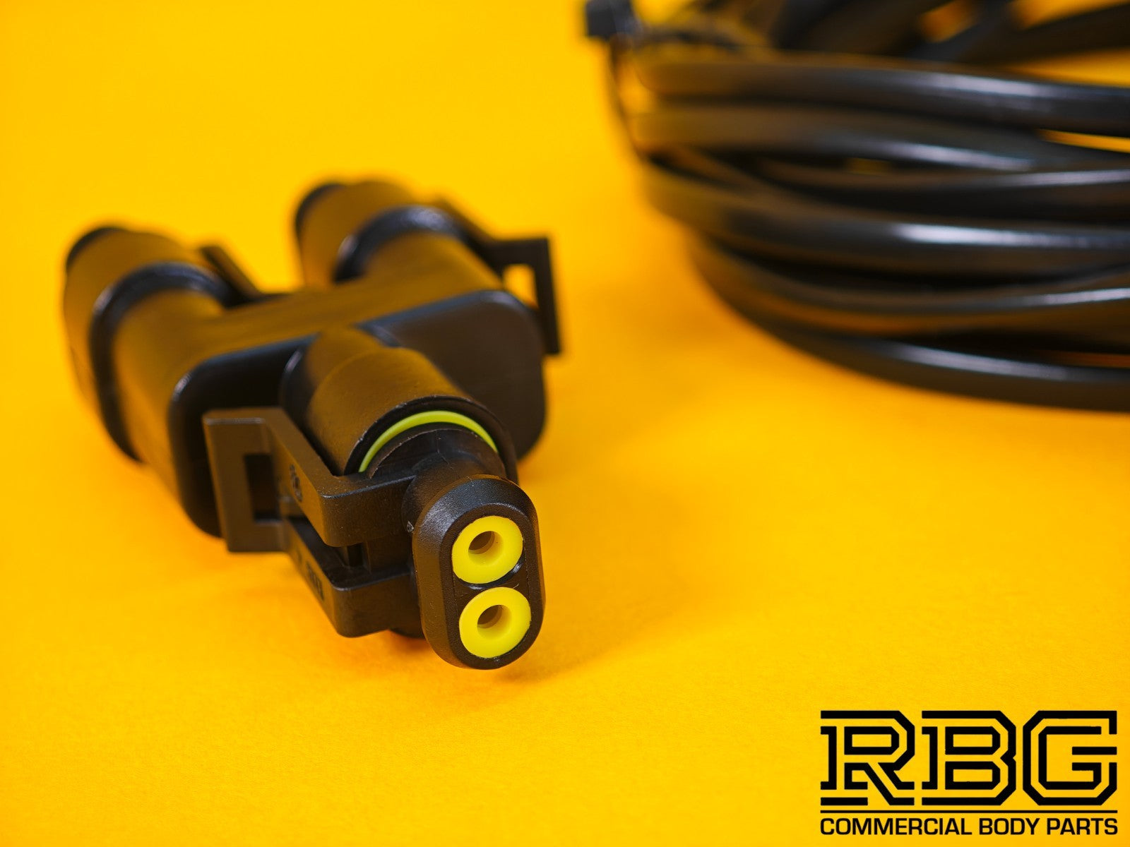 3 Way SuperSeal Splitter + 3Pc Connector Kit 2 Pin + 5m Cable SET Male Y Piece