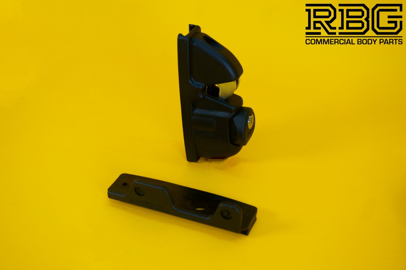 Double Hook Gate Latch Garden Fence Lock SafeTech Gravity Single Sided Latch
