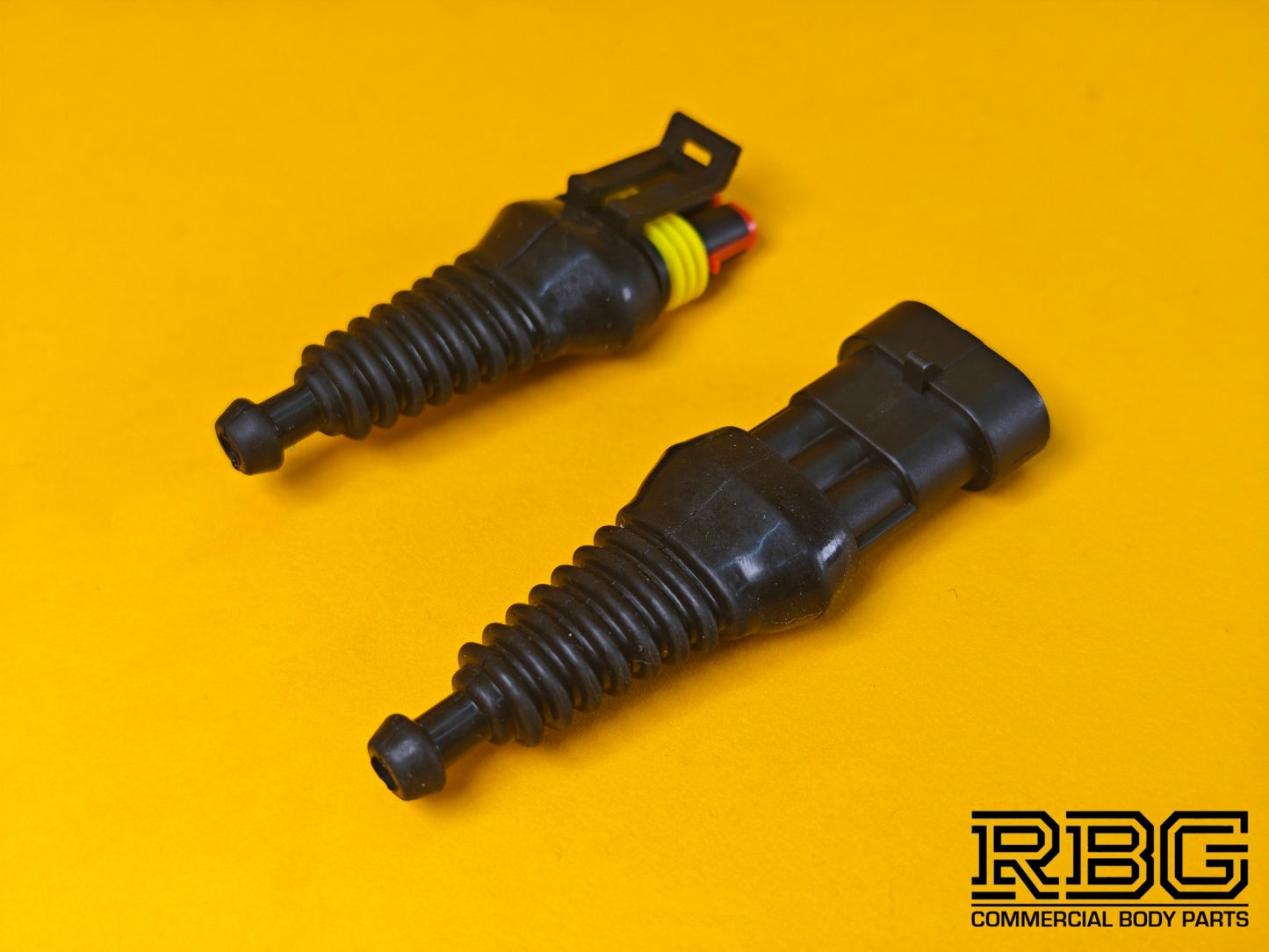 SuperSeal Plug Kit Pair Female/Male 3 Way With Protective Boots AMP Wiring IP67