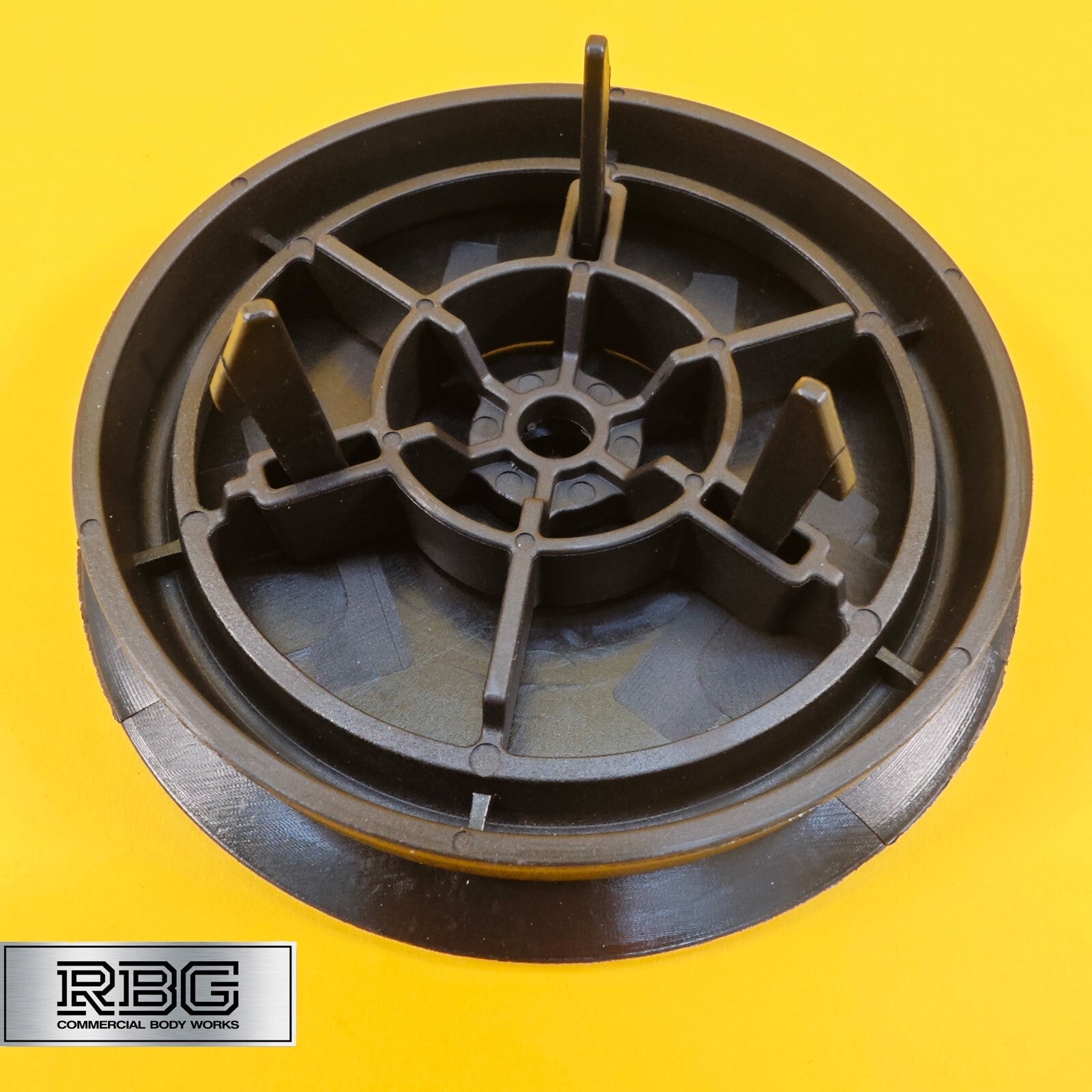 Centaflow™ Wind Driven Vent Black Horsebox Small Low Profile Rotary Van Roof Air