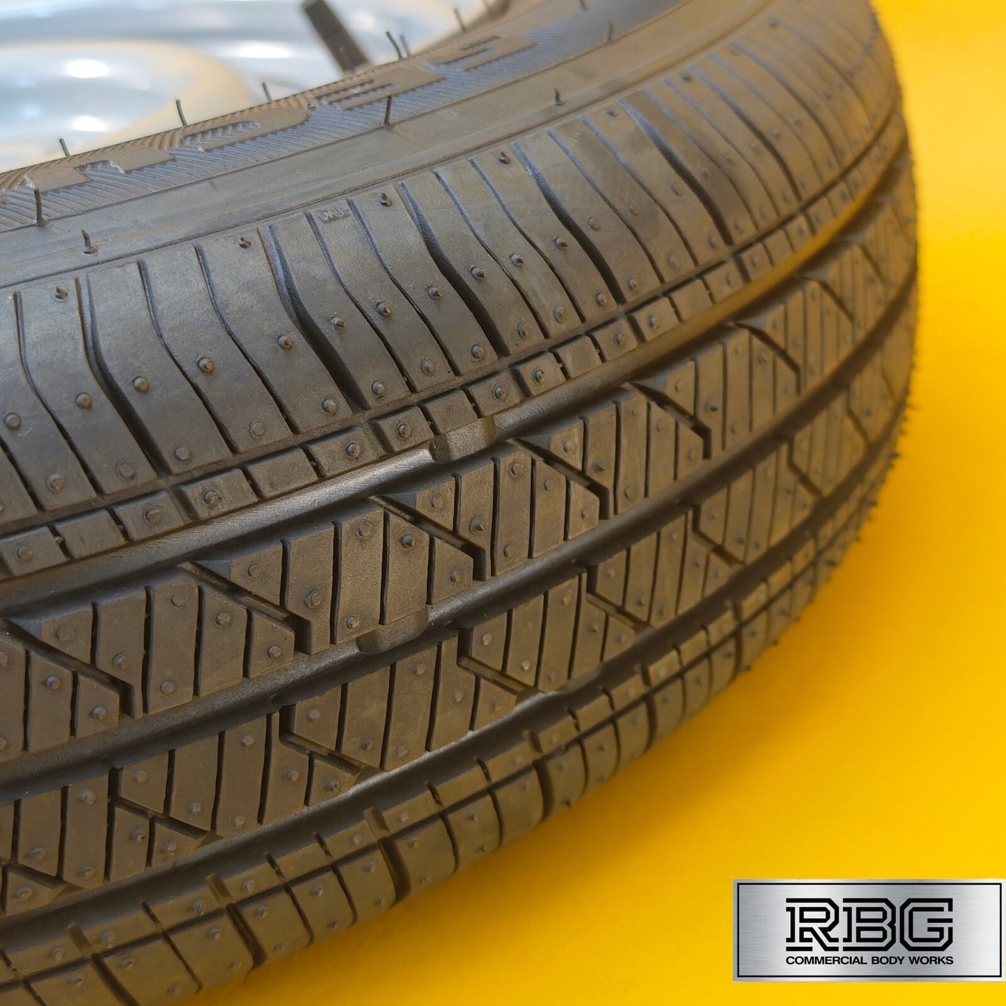 Wheel & Tyre 145/R13 for Maypole MP69193 & MP69213 Trailers 130mm PCD Silver UK