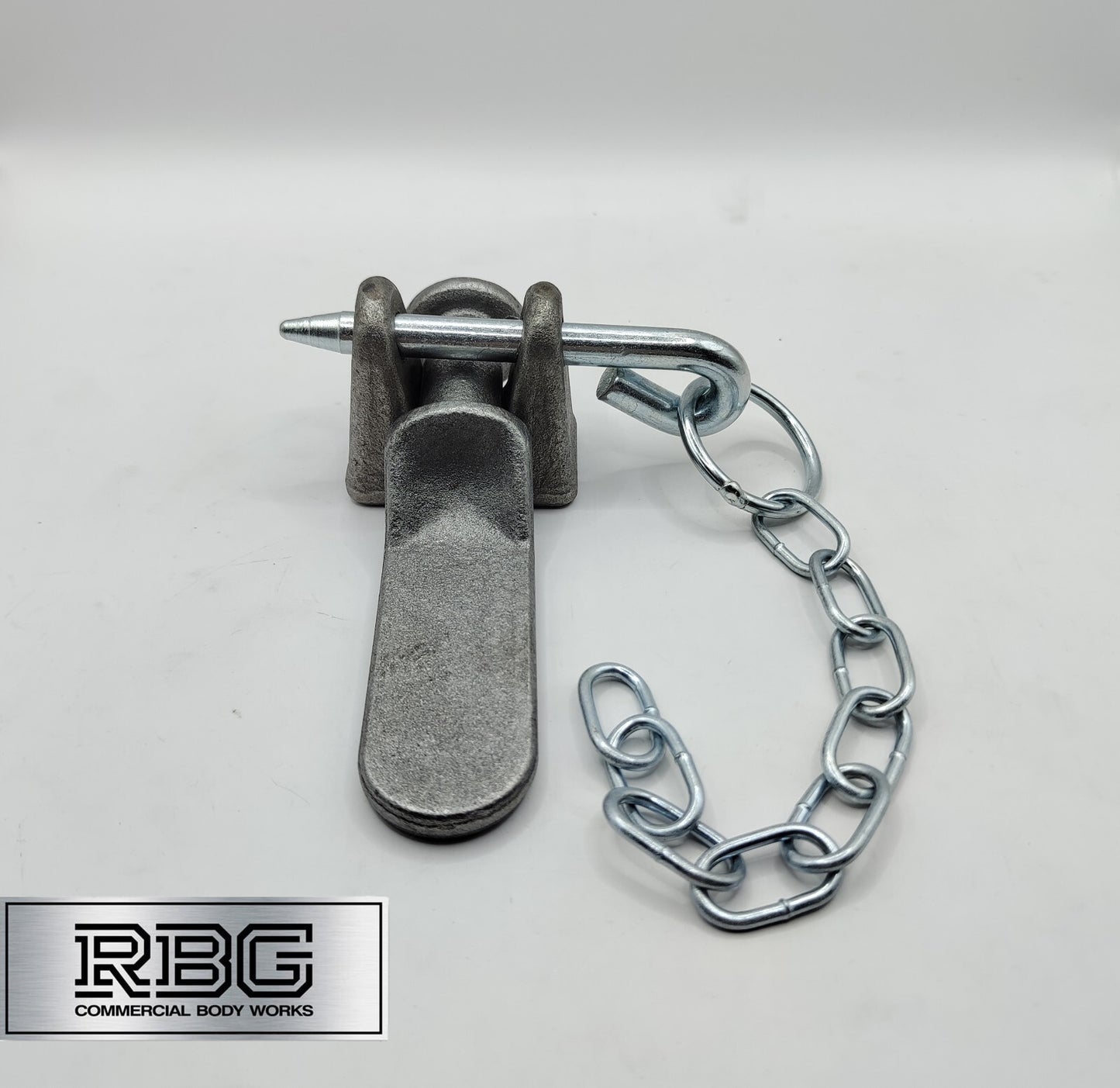 1x Tailboard Forket, Lug, 109mm Pin & Chain - Truck Dropside Tipper Trailer