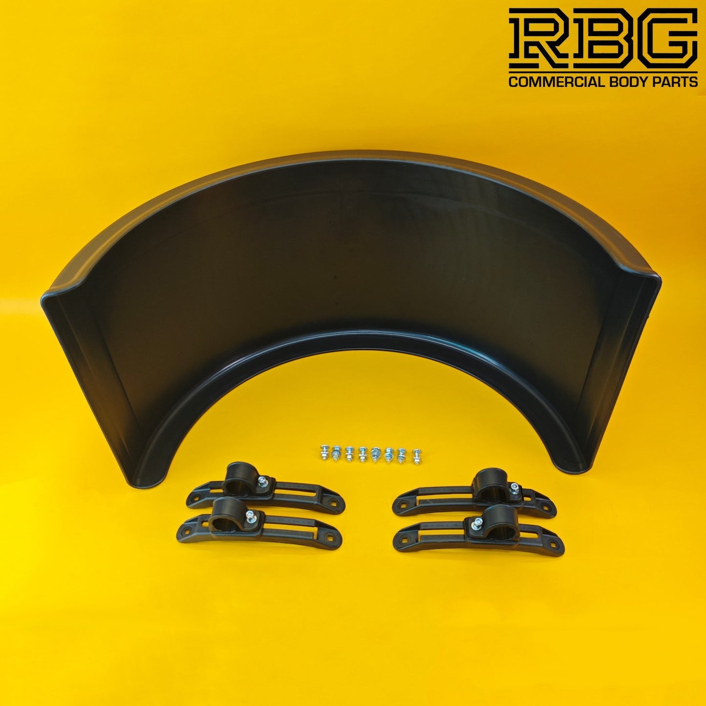 Twin Wheel Round Mudguard + Brackets with Plastic Clasps 860X450mm Domar Trucks