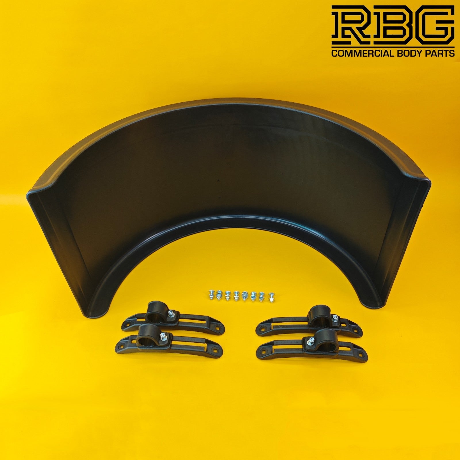 Twin Wheel Round Mudguard + Brackets with Plastic Clasps 860X450mm Domar Trucks
