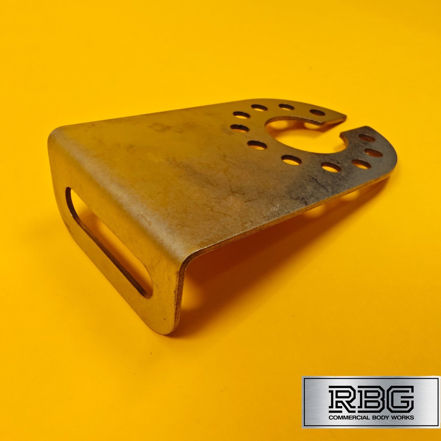 Right Angle Towbar Socket Plate 7 or 13 Pin Heavy Duty Mounting Bracket Trailer
