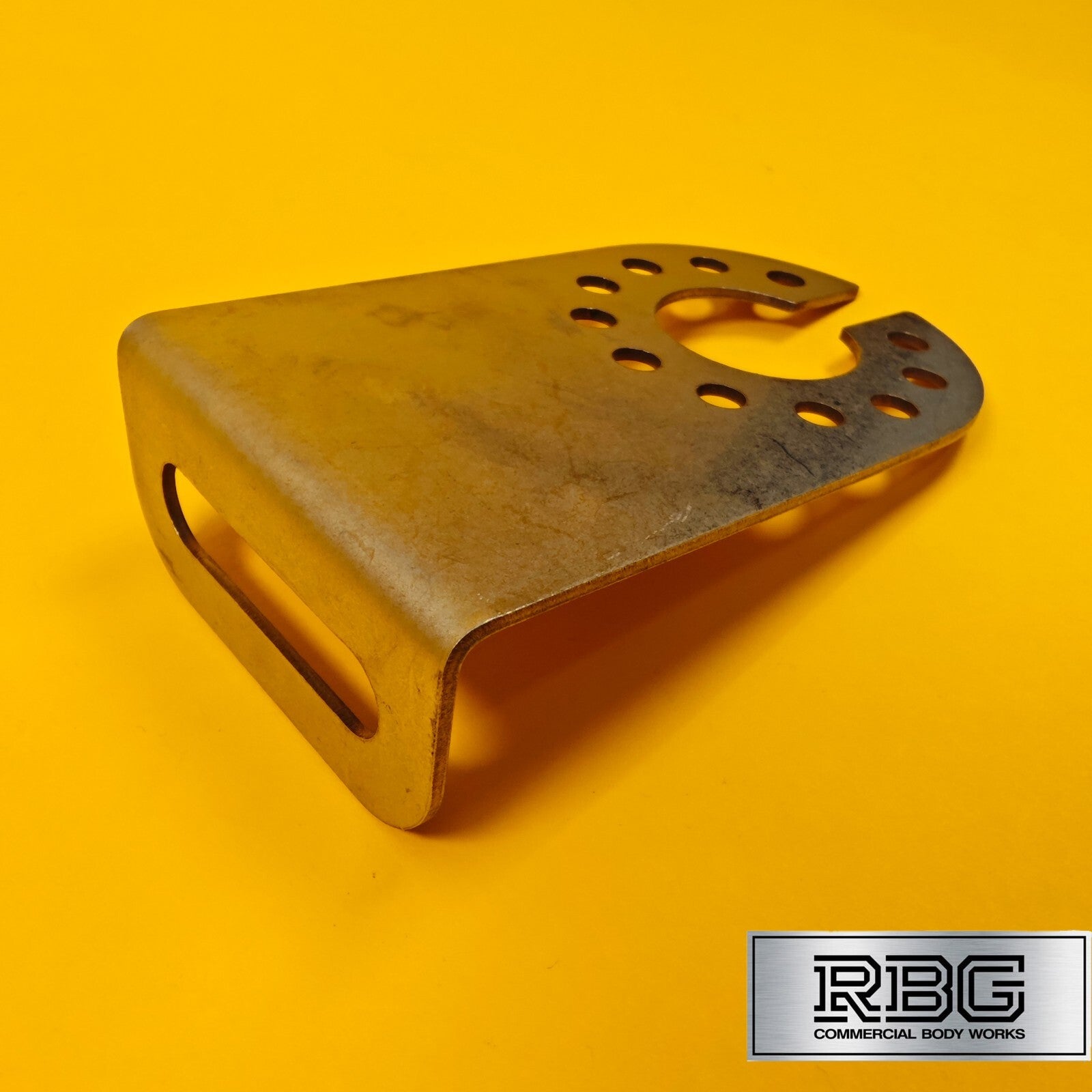 Right Angle Towbar Socket Plate 7 or 13 Pin Heavy Duty Mounting Bracket Trailer