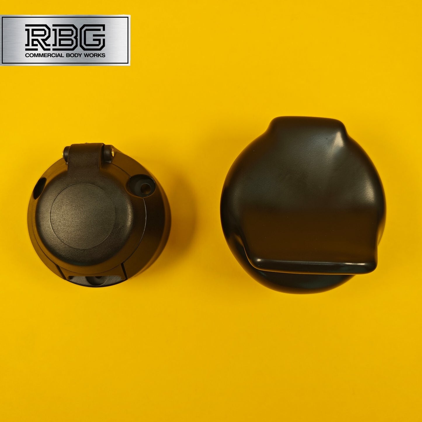 Plastic Socket + Cover PVC 7 Pin 12N Type For Towing Trailer Caravan 12V Towbar