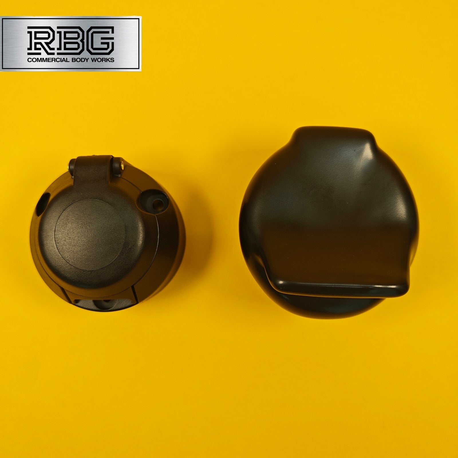 Plastic Socket + Cover PVC 7 Pin 12N Type For Towing Trailer Caravan 12V Towbar