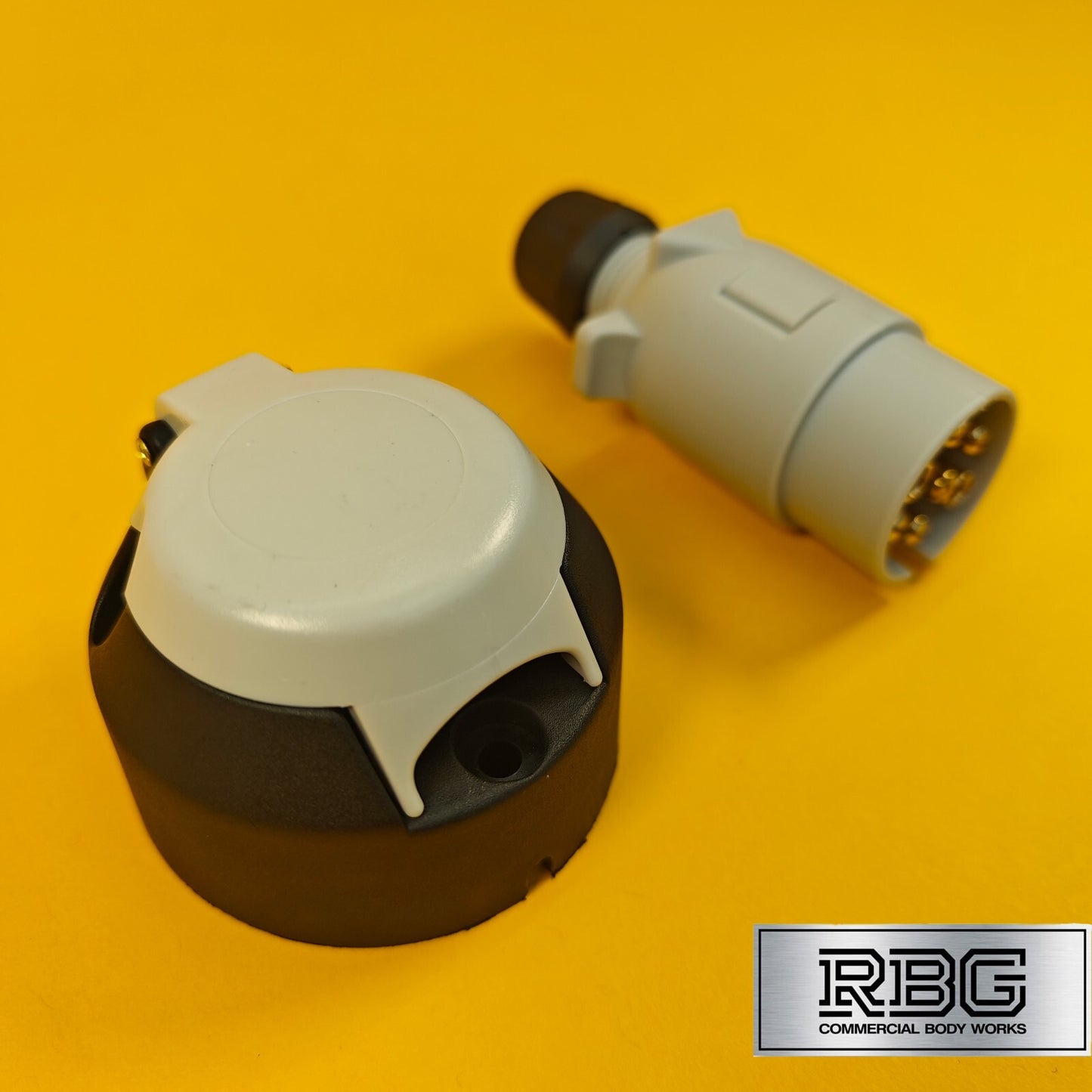 7 Pin Socket + Plug 12S Type For Trailer Caravan Towing 12V Towbar Plastic Brass