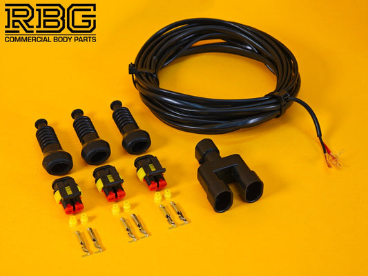 3 Way SuperSeal Splitter + 3Pc 2 Pin Plug Kit With Protective Boot + 5m Cable