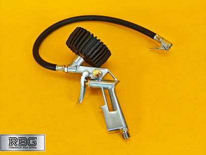 Tyre Inflation Gun 0-220psi Inflator Complete With Clip Connector Pressure Gauge