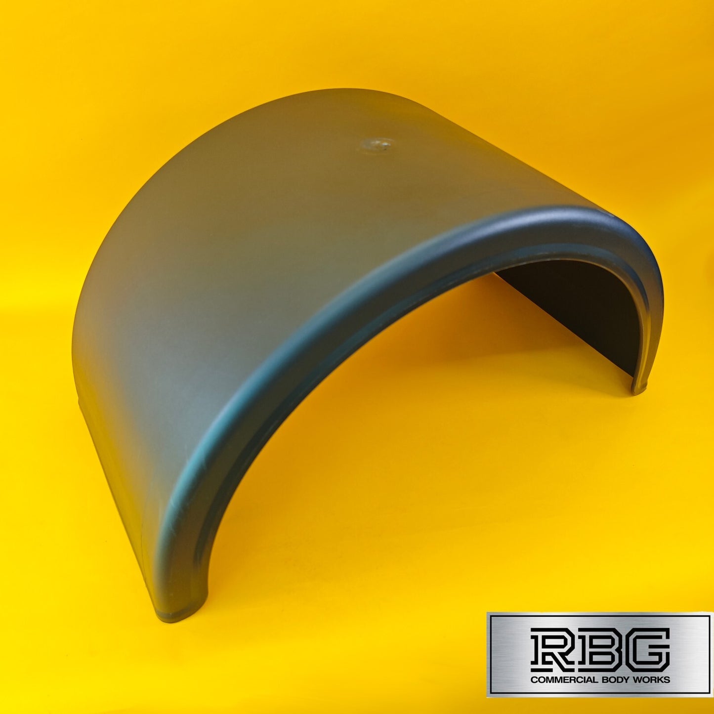 Twin Wheel Mudguard Round Plastic 860X450mm Black Domar for Trucks Italy