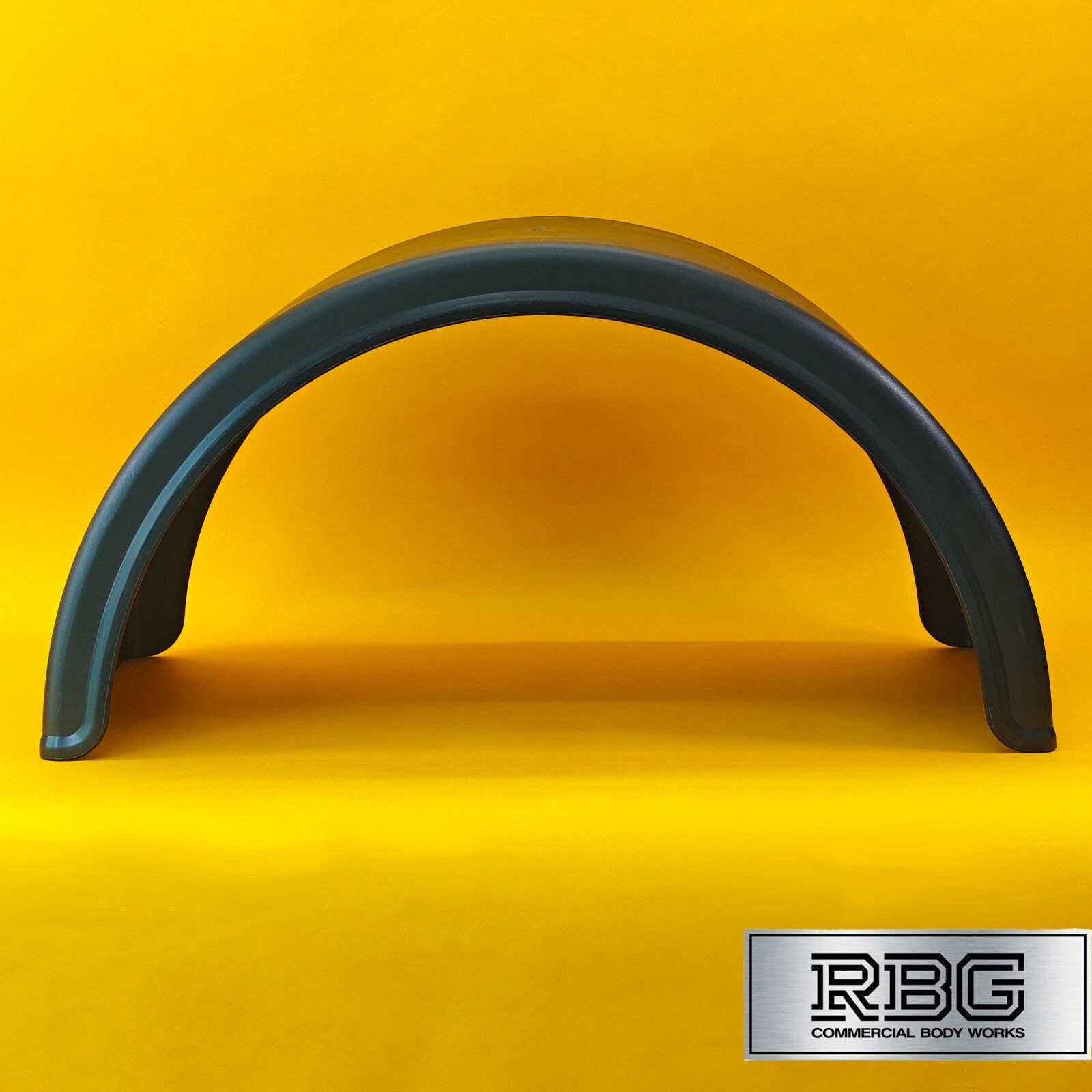 Twin Wheel Mudguard Round Plastic 860X450mm Black Domar for Trucks Italy
