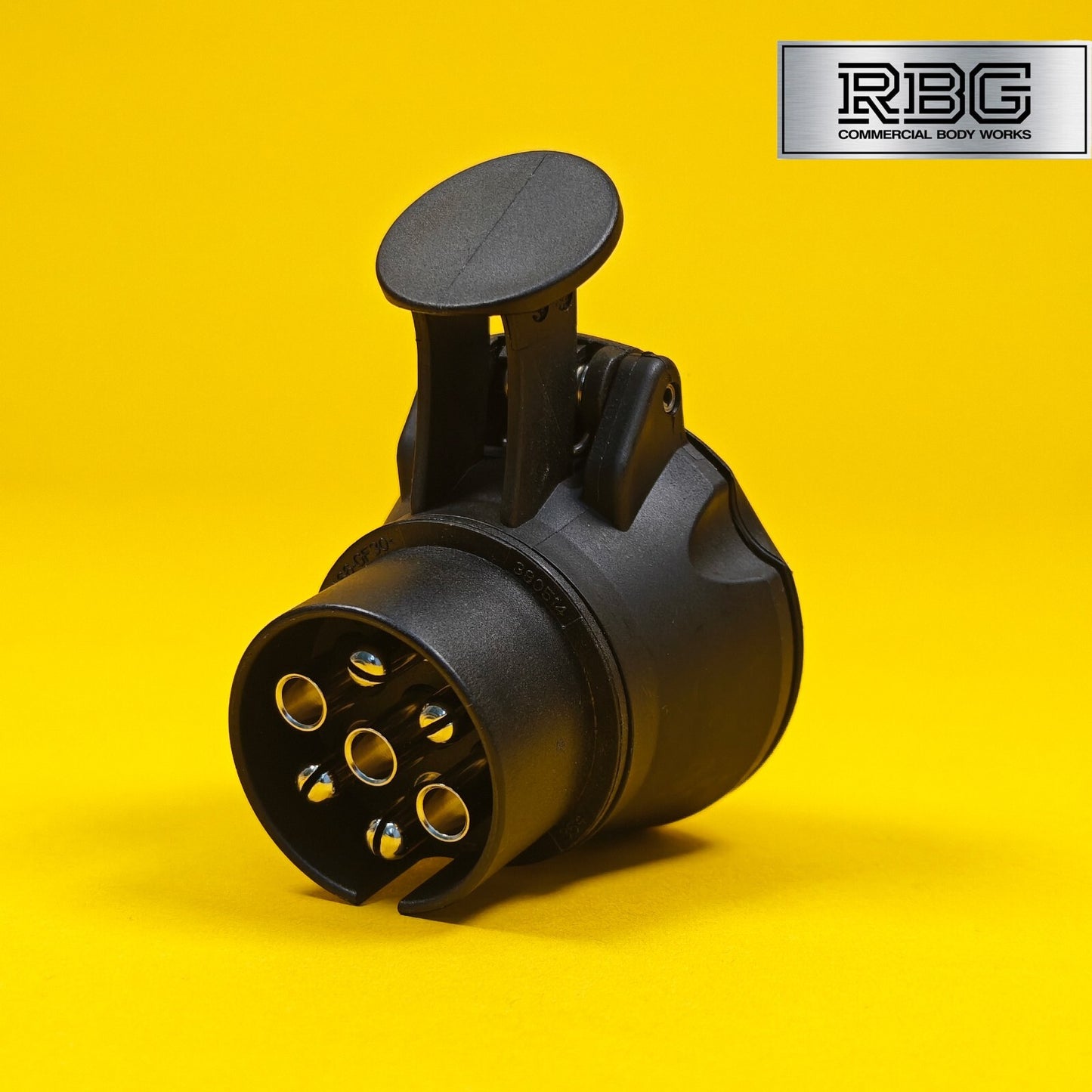 7 Pin to 13 Pin Adaptor Professional Trailer Caravan Towing Nickel Socket Plug