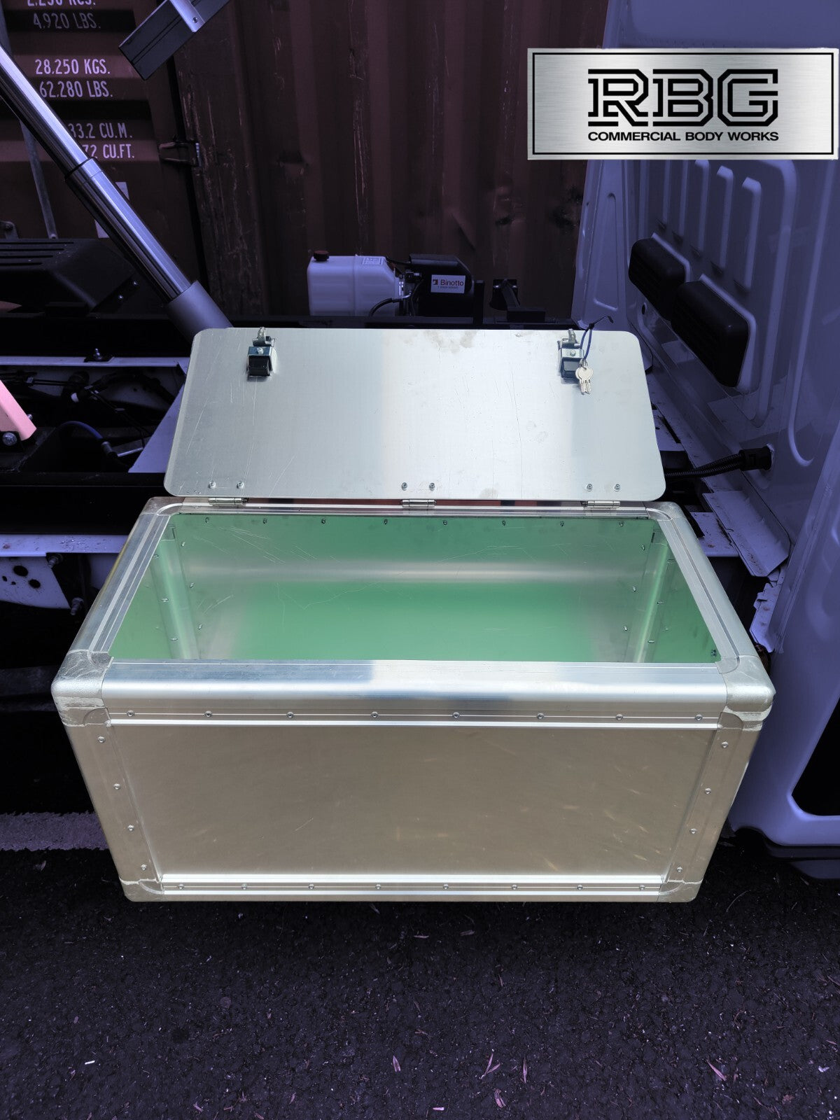 Aluminium Toolbox Ford Transit Trucks Lockable Storage Boxes FREE UK POSTAGE!!