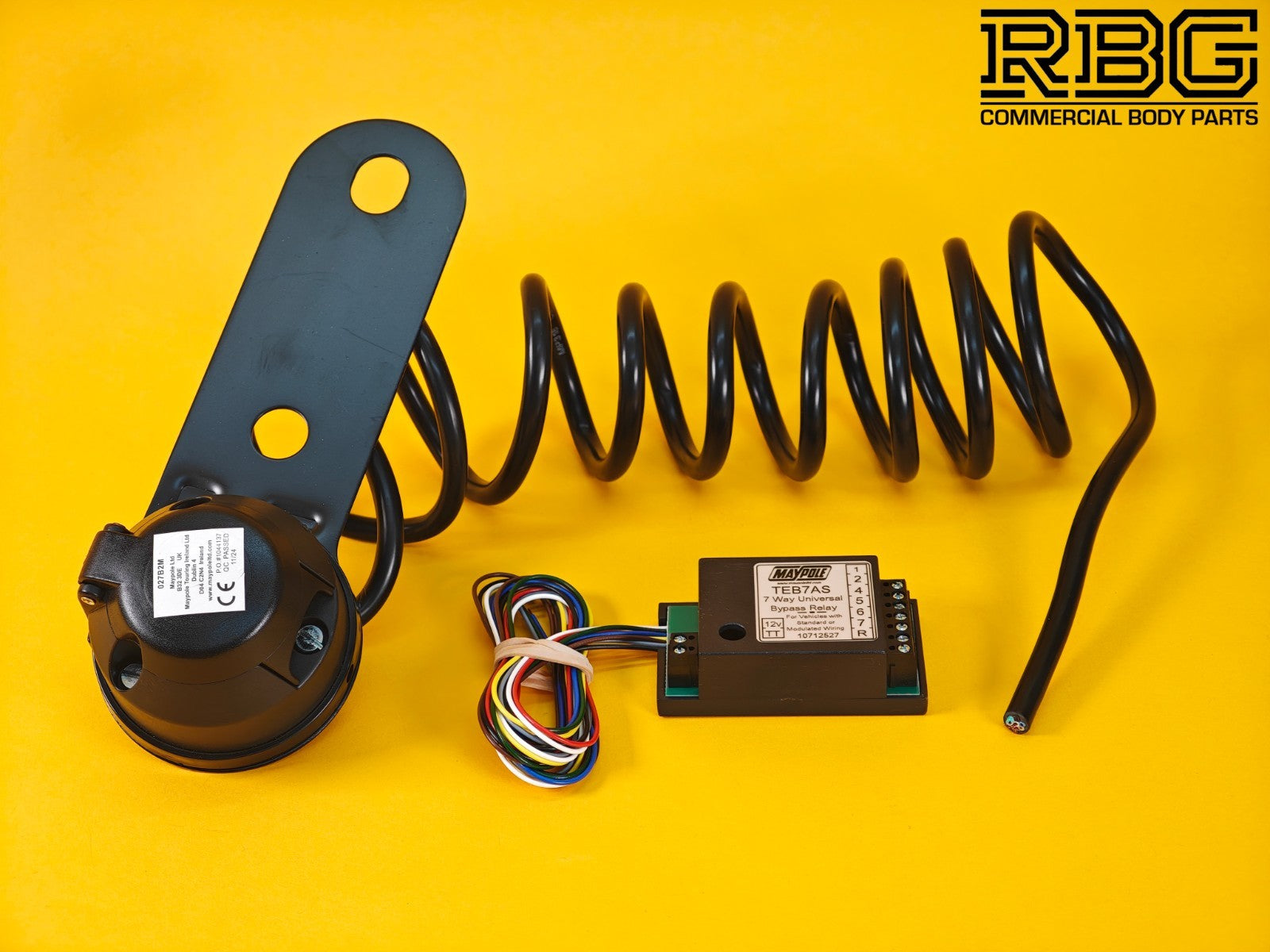 7 Way Bypass Relay + 7 Pin Socket Assembly 12N 2m Wire Towing Trailer Caravan