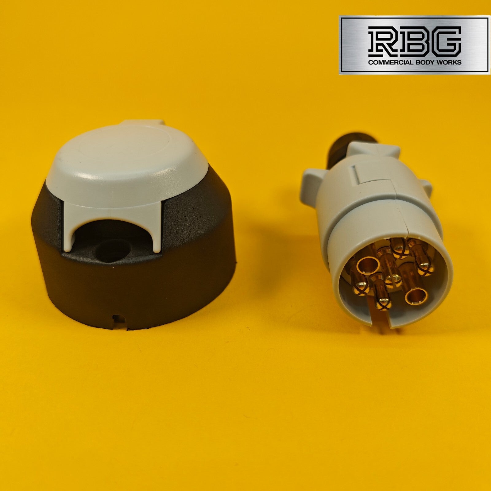 7 Pin Socket + Plug 12S Type For Trailer Caravan Towing 12V Towbar Plastic Brass