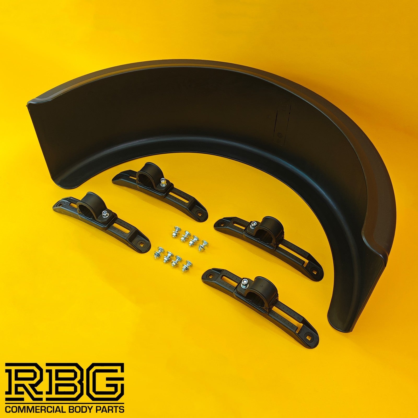 Single Wheel Round Mudguard + Brackets with Plastic Clasp 840x270mm Domar Truck