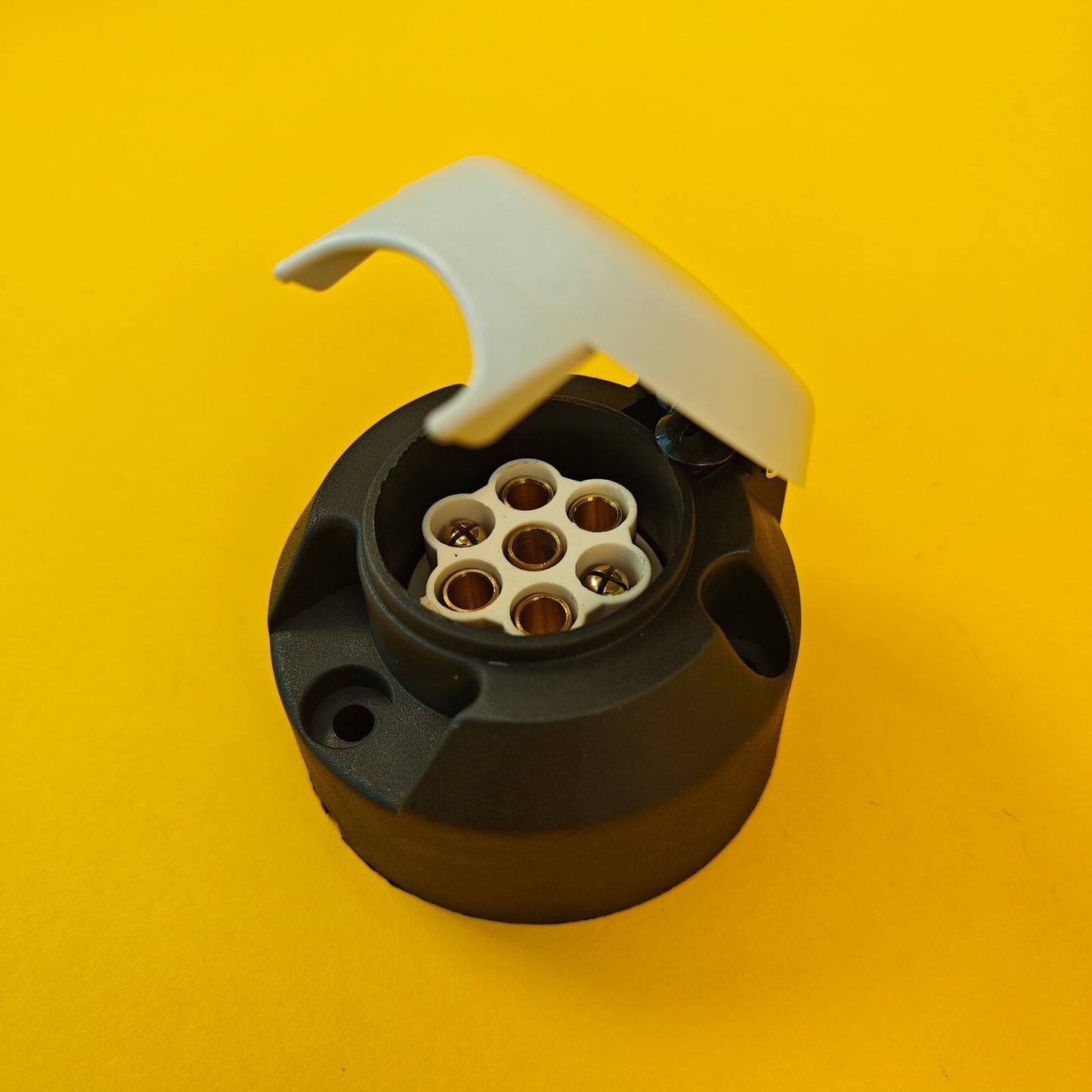 Plastic Towing Socket 12S 7 Pin Electrics Socket for Trailers & Caravans 12 V