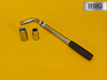 Extendable Wheel Nut Wrench 2 Reversible Sockets 17mm 19mm 21mm 23mm Power Bar